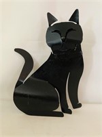 Painted Metal Cat/Yard Art/Free Stand/17”H,11”W