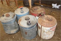5 OLD METAL GAS CANS