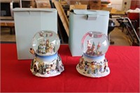 2 PARTYLITE SNOW GLOBE MUSIC