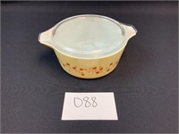 Pyrex Trailing Flowers Dish with Lid
