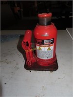 Norco 12- and 1/2-ton bottle jack
