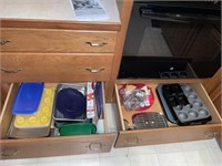 Bakeware and More (contents of two drawers and