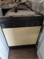 General Electric gas stove& Whirlpool dishwasher