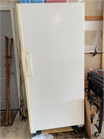 Kenmore Freezer 32” x 29” x 69.5” (works)