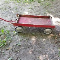 WOODEN VINTAGE PULL WAGON