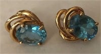 Jewelry: Earrings 14kt Gold & Blue Topaz