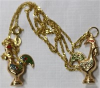 14K YELLOW GOLD NECKLACE WITH 2 ROOSTER PENDANTS,