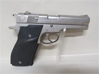 S&W Pistol