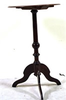 19th CENTURY CANDLE STAND