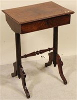 19th CENTURY MAHOGANY SEWING TABLE
