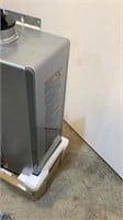 Rinnai Tankless Natural Gas Water Heater RU180IN (