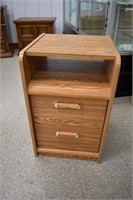 Particleboard night stand (17"L x 17"W x 28"H)
