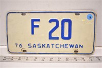1976 Saskatchewan Farm license plate
