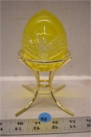 Yellow stained cut crystal egg with stand *SC