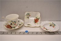 Royal Albert "Poinsettia" teacup/saucer and 2