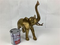 Statuette d'éléphant en laiton