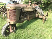 Farmall H Tractor-Needs Work