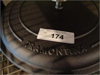 Tramontina 12.5" covered skillet - New