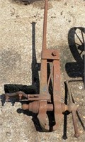 Blacksmith Leg Vise