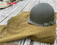 US Helmet & Wool Blanket