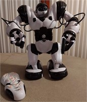 818 - REMOTE CONTROLLED ROBOT 14"H