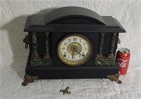 Ingraham pillar mantel clock ( no back)