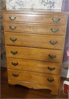 Maple Chest of Drawers. (Matches 14)