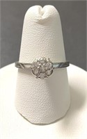10 KT WG Vintage Diamond Cluster Ring