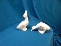 Vintage Bauer Pottery Duck Figurines White Pair