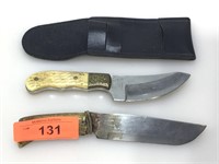 Pair of knives with sheath, approx 8 inches