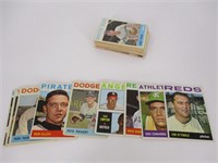 1964 Topps Baseball Card Lot