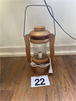 Wooden Mason Jar Lantern