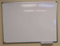 Total Erase dry erase white board 3'x4'