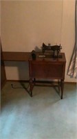 Domestic Rotary Sewing Machine and Cabinet