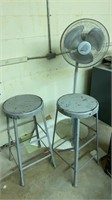 2 metal shop stools & floor fan