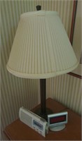 (B) Table lamp with 2 alarm clocks