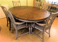 Dining Room Table & 6 Captains Chairs - Like New!