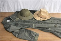 SAFARI HAT & COVERALLS ! -K-1