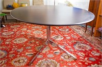 "Florence Knoll" Mid-Century Oval Table