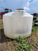 1550 Gallon liquid fertilizer tank