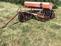 Melroe 202 grain drill with grass seed, 8 foot