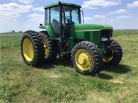 John Deere 7800 tractor with 740 loader