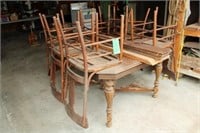 Oak Table w/6 Chairs