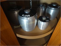 Aluminum canister set
