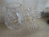 Glass vase & pedestal bowl
