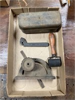 WWI baking box Misc antique tools