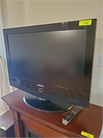 SAMSUNG 32” WITH REMOTE