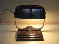 Vtg Bakelite Small Desk Lamp w/ Adjustable Hood