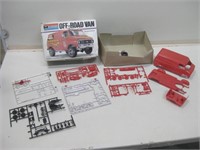 Monogram 1:24 Off-Road Van Model Kit - Incomplete