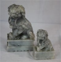 Two marble like Foo dogs 6" and 4"